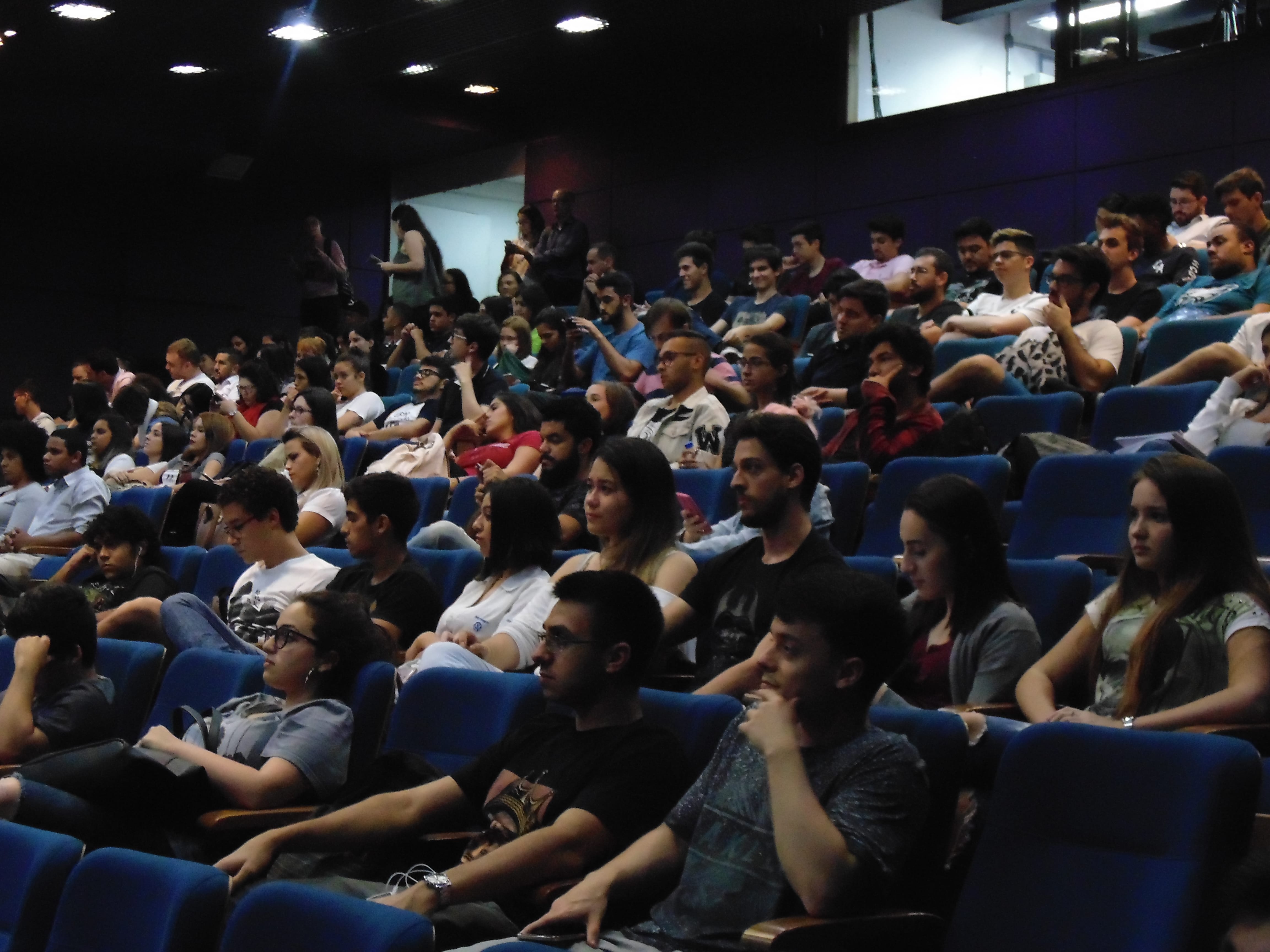 Centro de Carreiras DAGA UFPR Palestra com profissionais da PricewaterhouseCoopers
